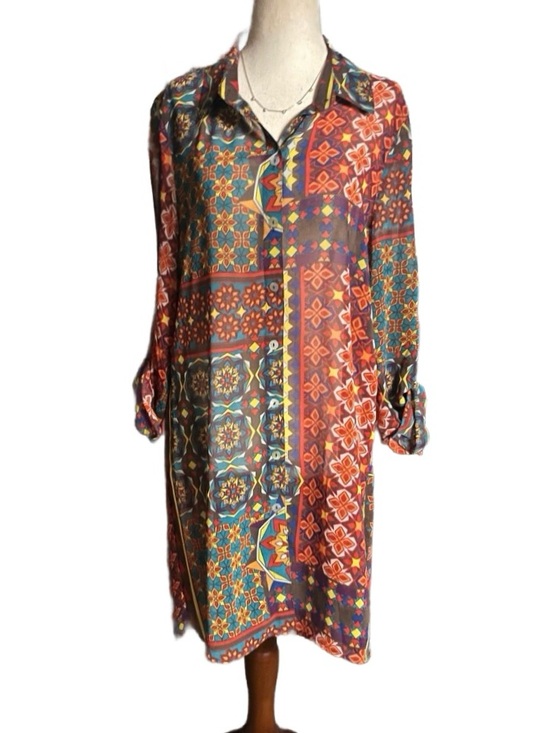 Multiples Tops - Multiples ~ Medium ~ Vintage  ~ Mandala Design ~ Fall Colors ~ Tunic Blouse